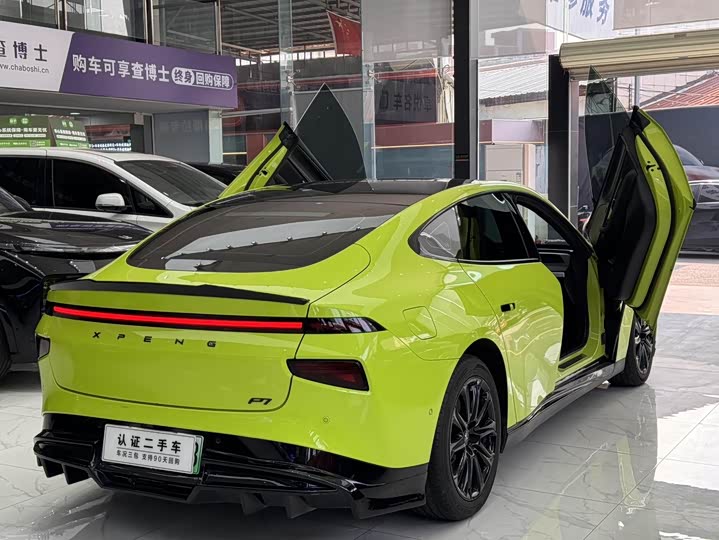 Фото 7 - XPeng P7