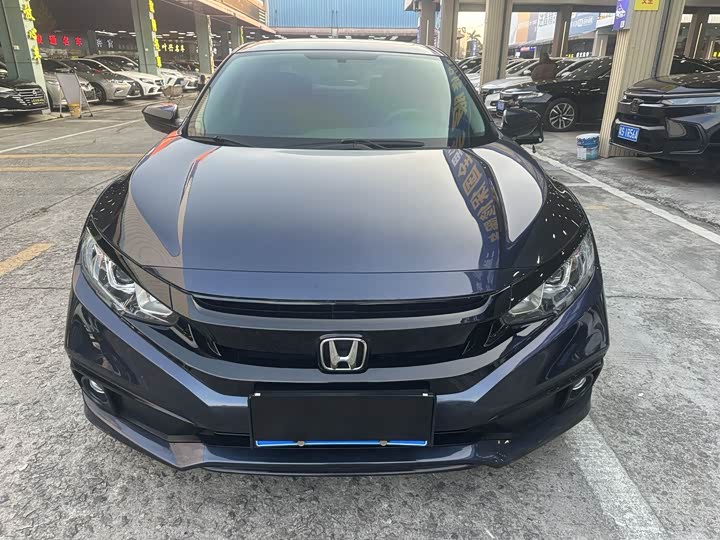 Фото 2 - Honda Civic