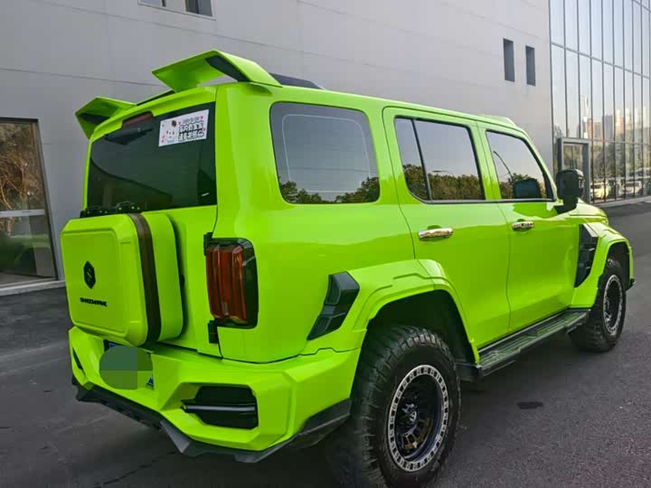 Фото 9 - Tank 300