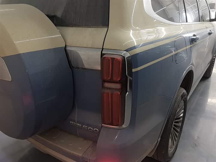 Фото 8 - Tank 500 Hybrid