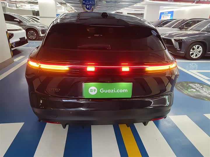 Фото 6 - Nio ET5T