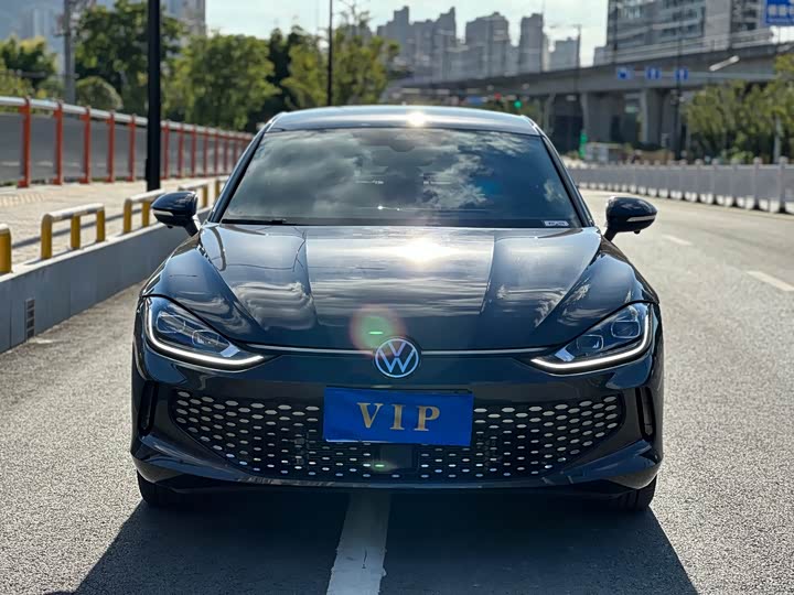 Фото 2 - Volkswagen Lamando L