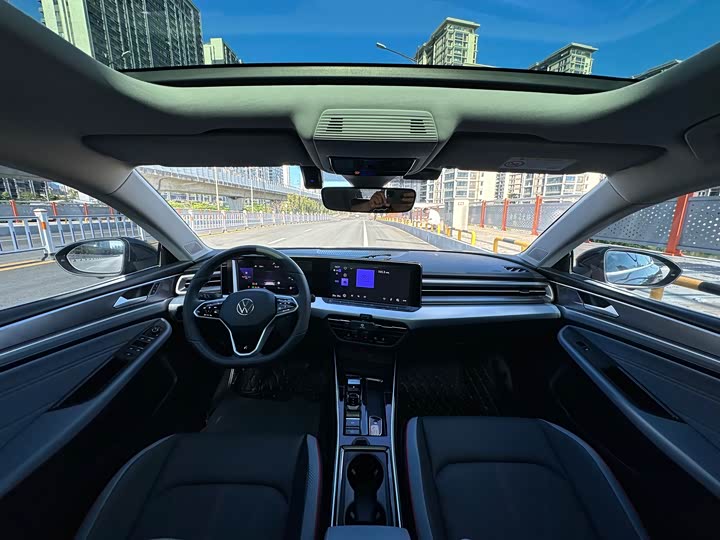 Фото 8 - Volkswagen Lamando L