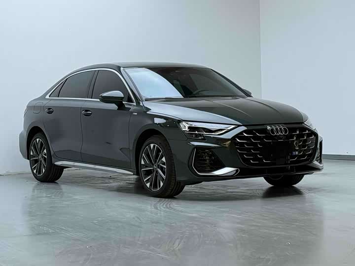 Фото 3 - Audi A3