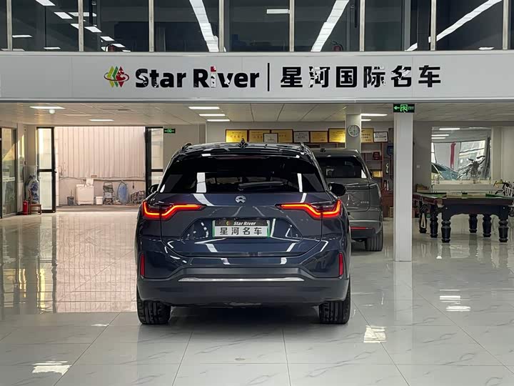 Фото 7 - Nio ES6