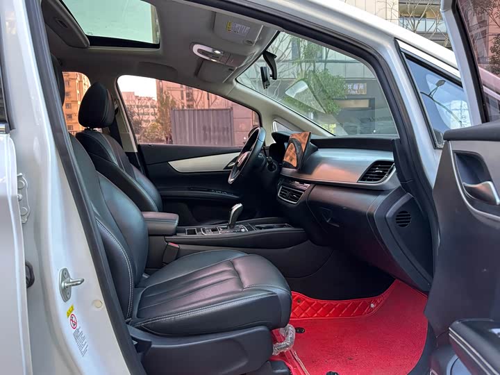 Фото 7 - BYD Song Max