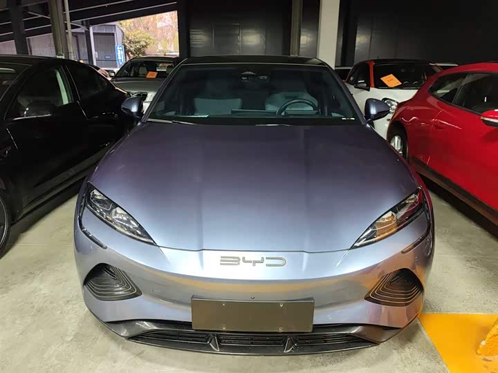 Фото 3 - BYD Seal