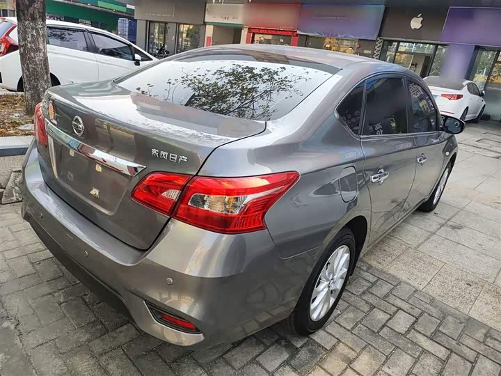 Фото 7 - Nissan Sylphy