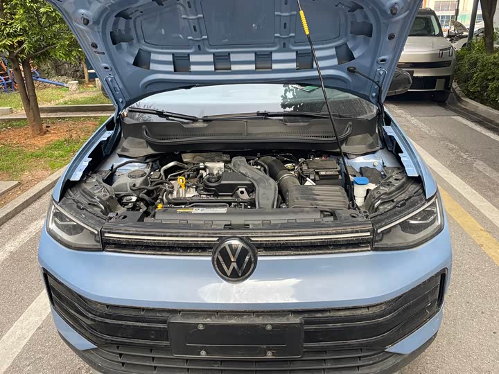 Фото 4 - Volkswagen Tharu