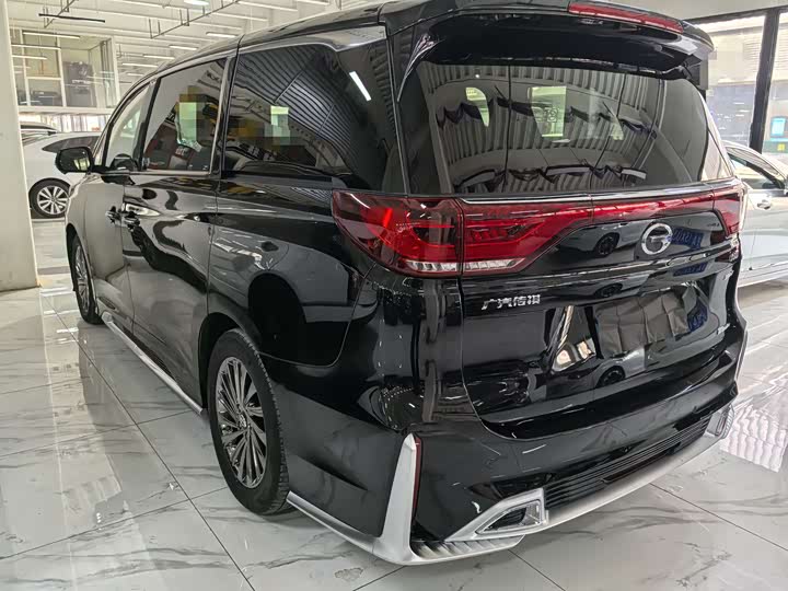 Фото 4 - GAC Trumpchi M8