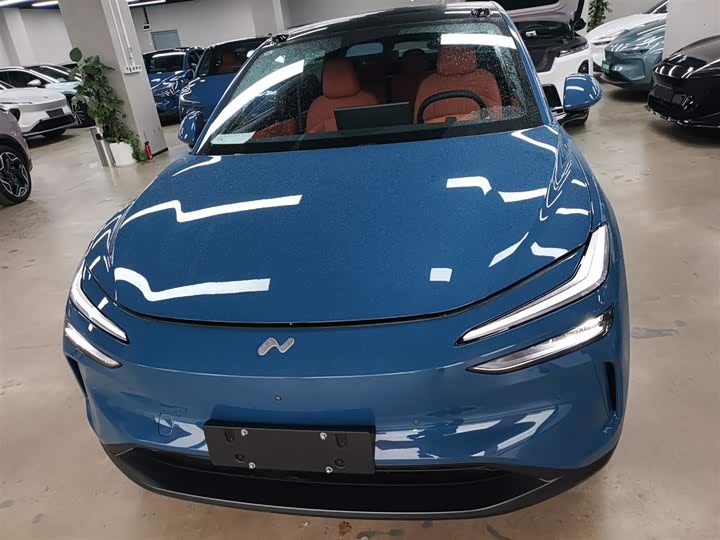 Фото 3 - Nio Onvo L60