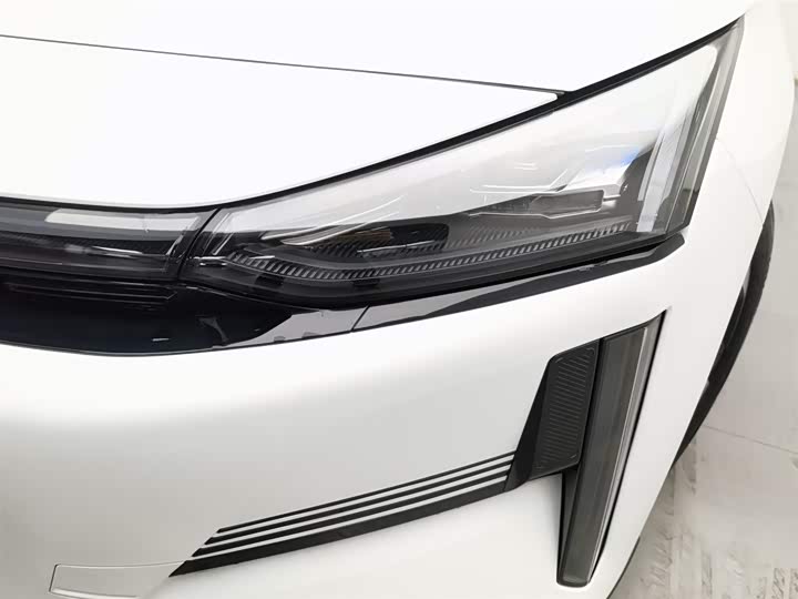 Фото 7 - Geely Galaxy L6