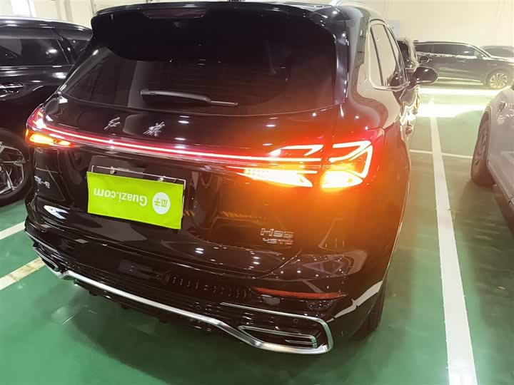 Фото 8 - Hongqi HS5