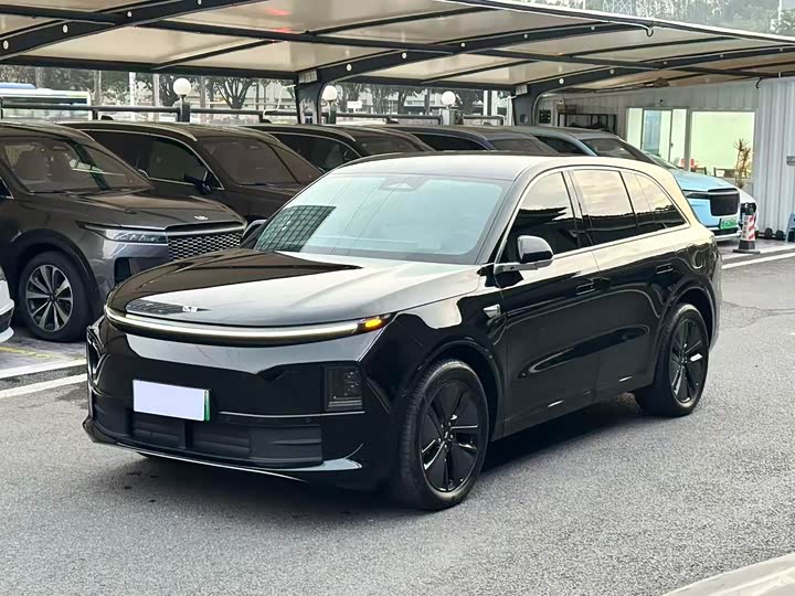 Фото 1 - LiXiang L6