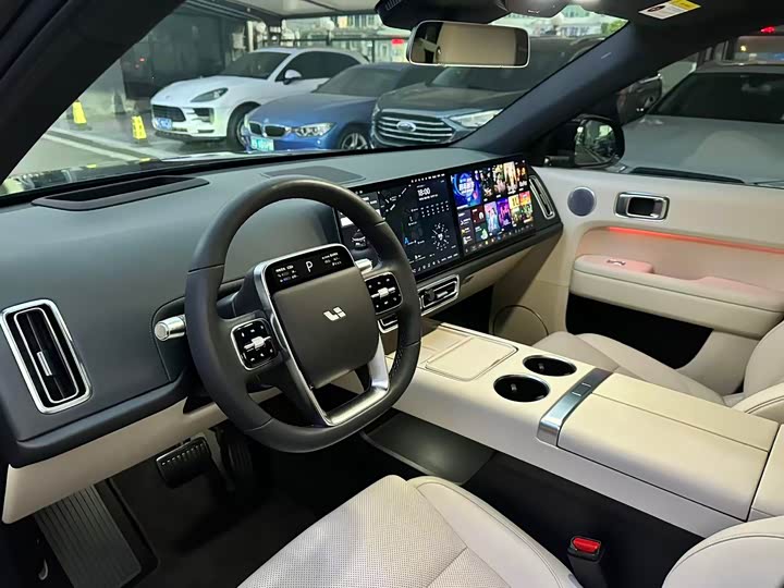 Фото 8 - LiXiang L6