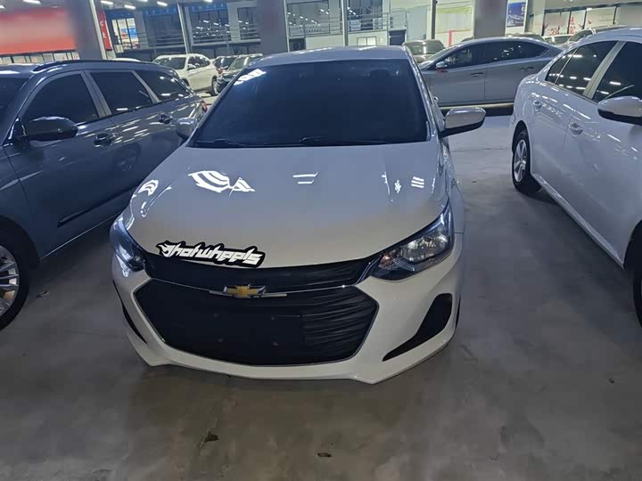 Фото 3 - Chevrolet Onix (Cavalier)