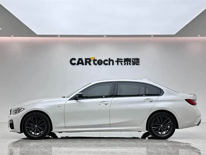 Фото 2 - BMW 3 Series