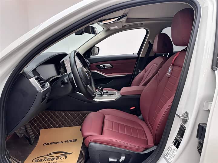 Фото 8 - BMW 3 Series