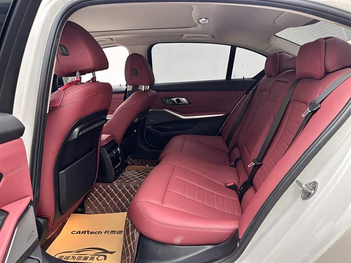 Фото 9 - BMW 3 Series