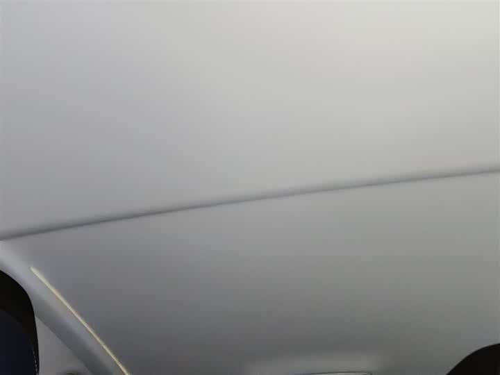 Фото 9 - Hongqi E-QM5