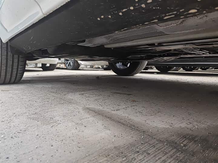 Фото 4 - Volvo XC60