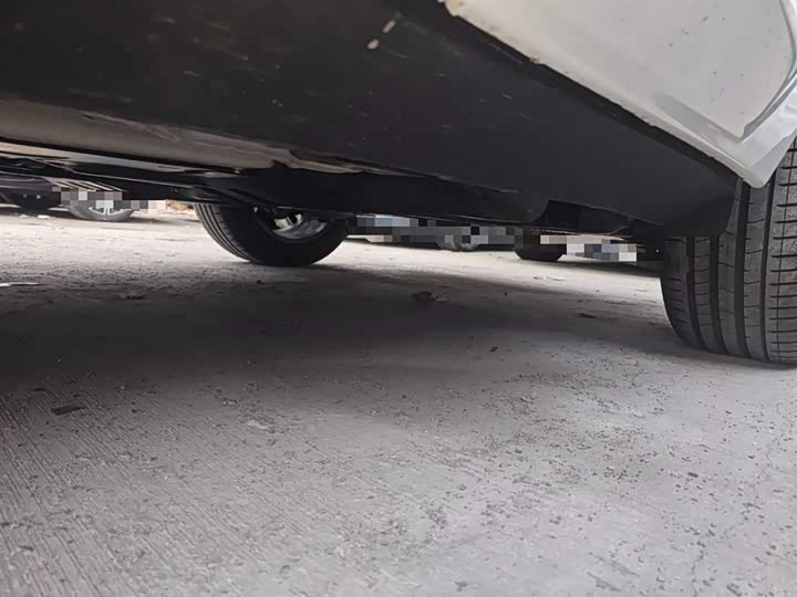 Фото 6 - Volvo XC60