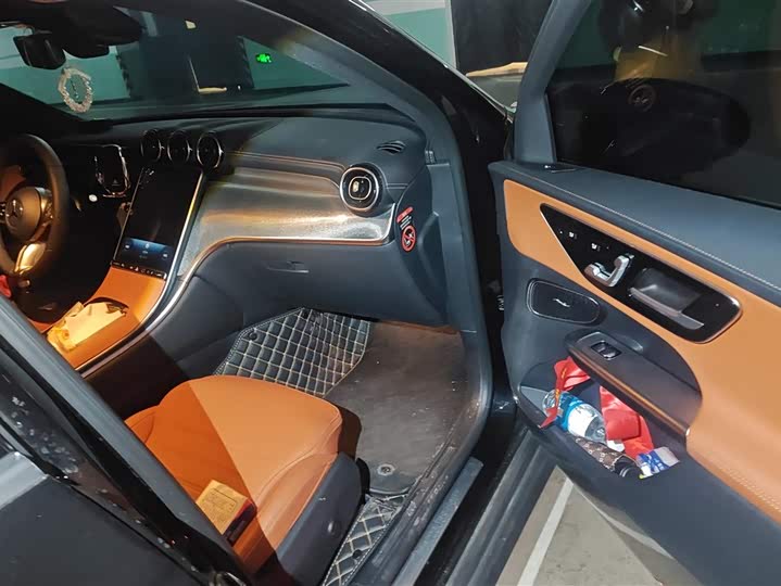 Фото 8 - Mercedes-Benz GLC-Class