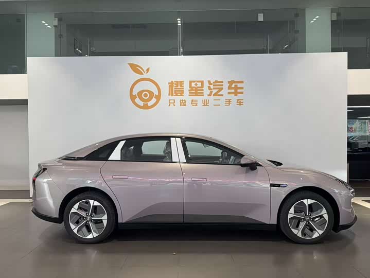 Фото 4 - XPeng Mona M03