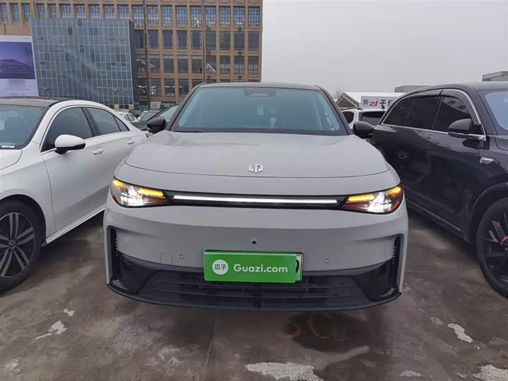 Фото 3 - Leapmotor C10