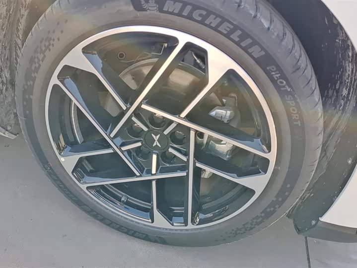 Фото 6 - XPeng F57