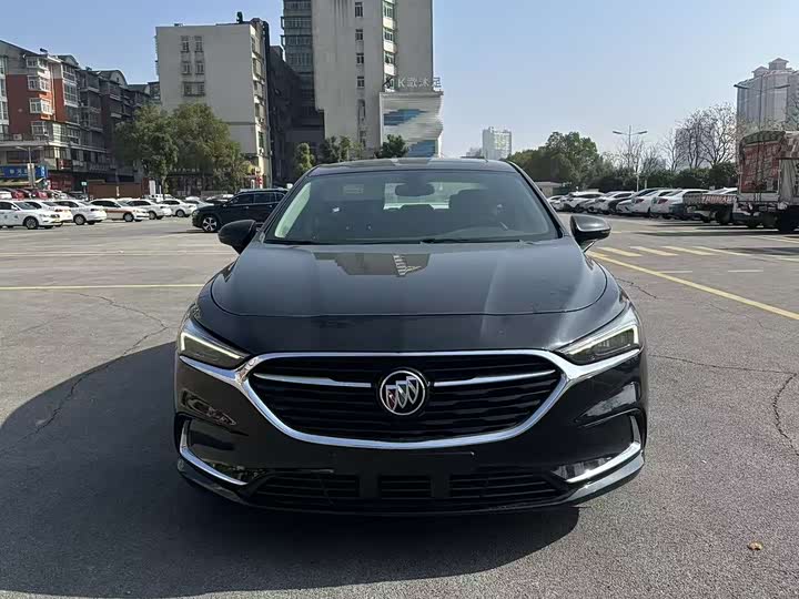 Фото 2 - Buick LaCrosse