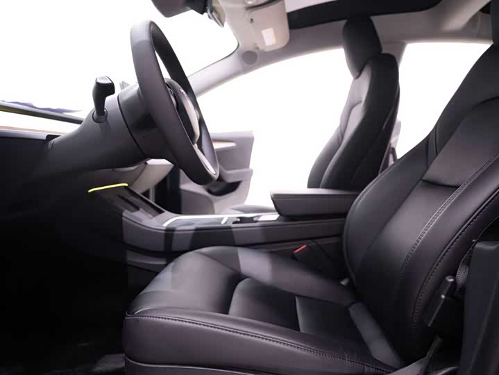 Фото 5 - Tesla Model 3