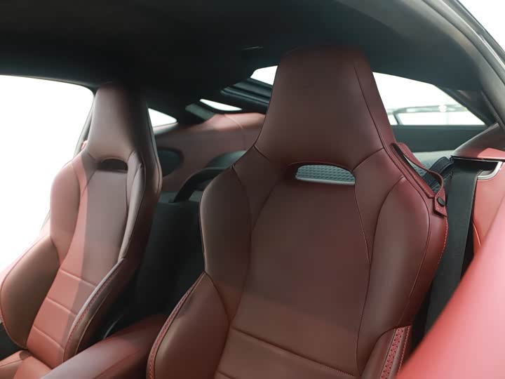 Фото 6 - McLaren GT