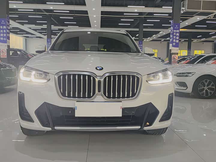 Фото 2 - BMW X3