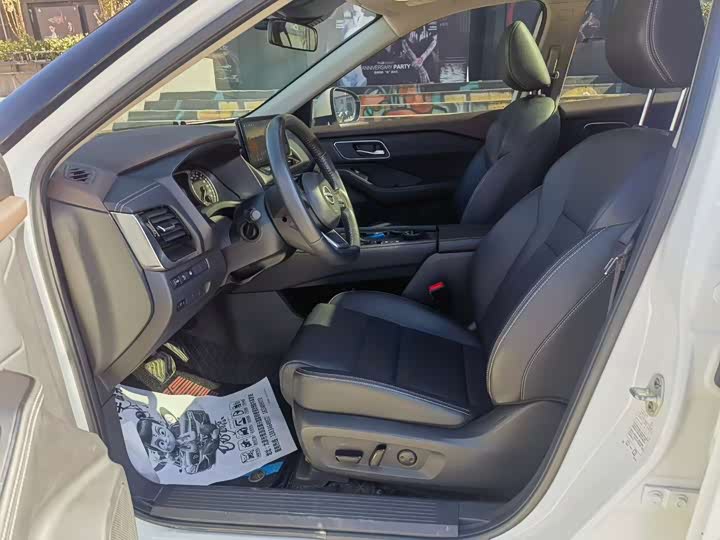 Фото 3 - Nissan X-Trail