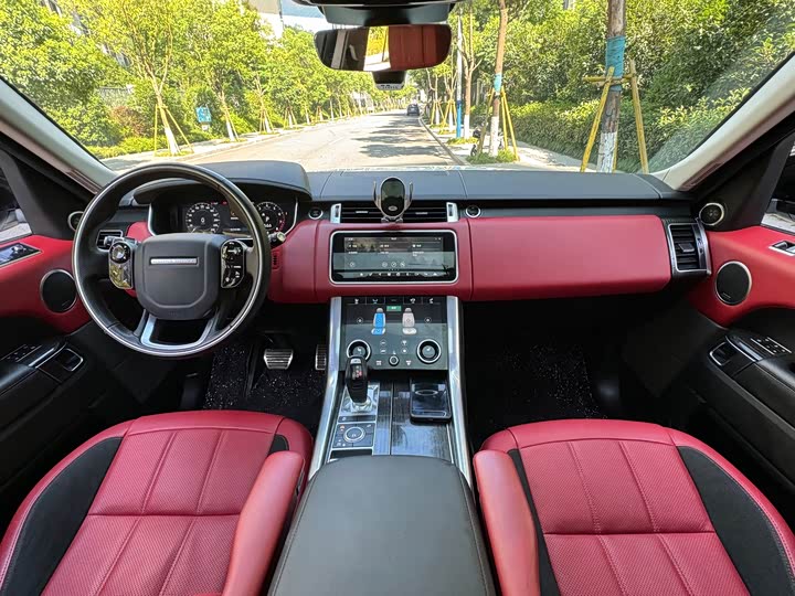 Фото 9 - Land Rover Range Rover Sport