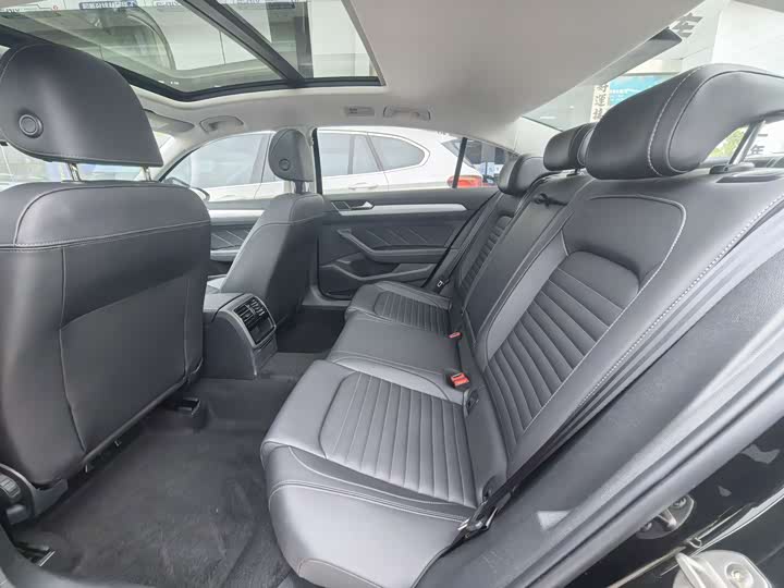 Фото 9 - Volkswagen Magotan