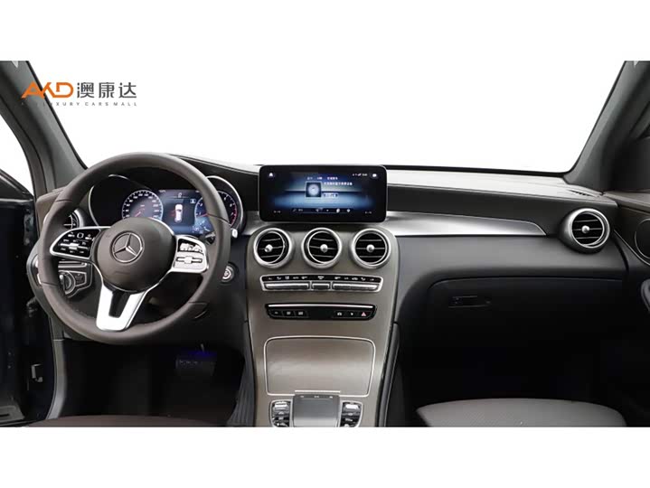 Фото 5 - Mercedes-Benz GLC-Class