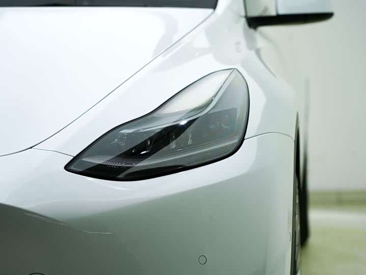Фото 7 - Tesla Model Y