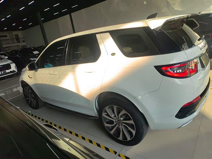 Фото 5 - Land Rover Discovery Sport