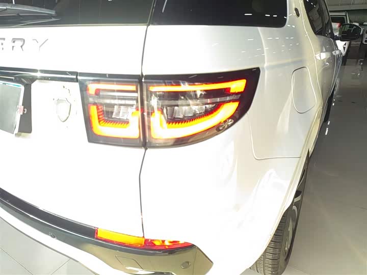 Фото 8 - Land Rover Discovery Sport