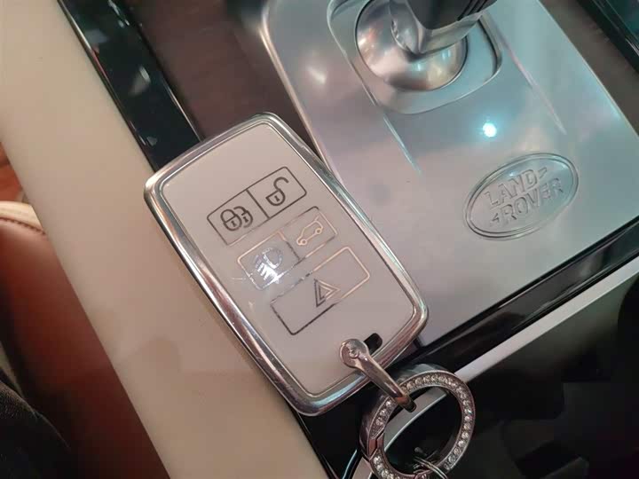 Фото 9 - Land Rover Discovery Sport