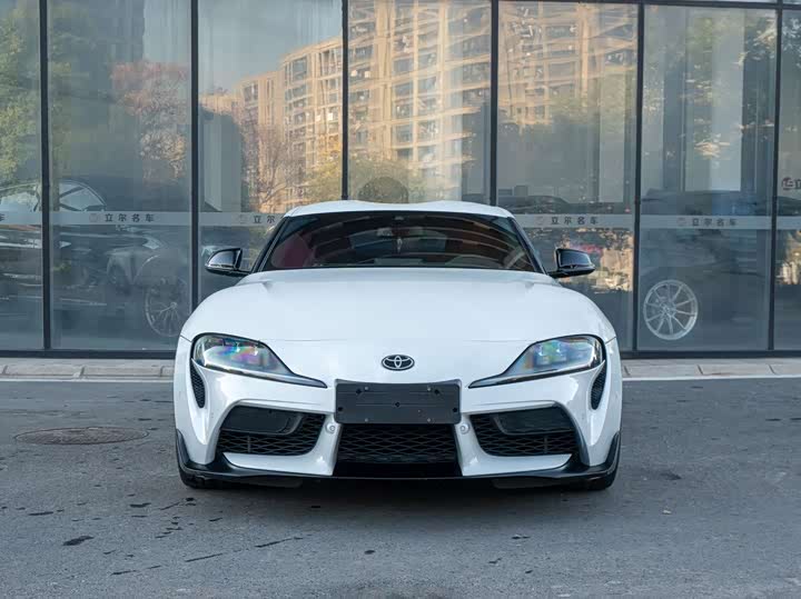 Фото 2 - Toyota Supra