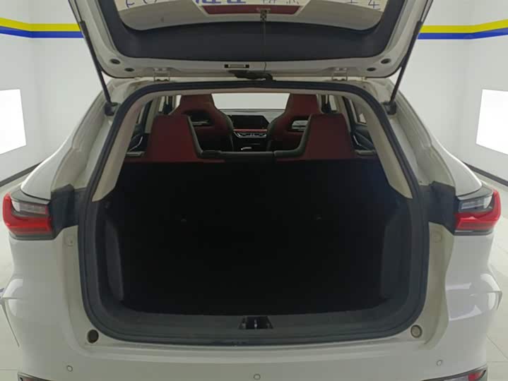 Фото 4 - Changan Oshan X5