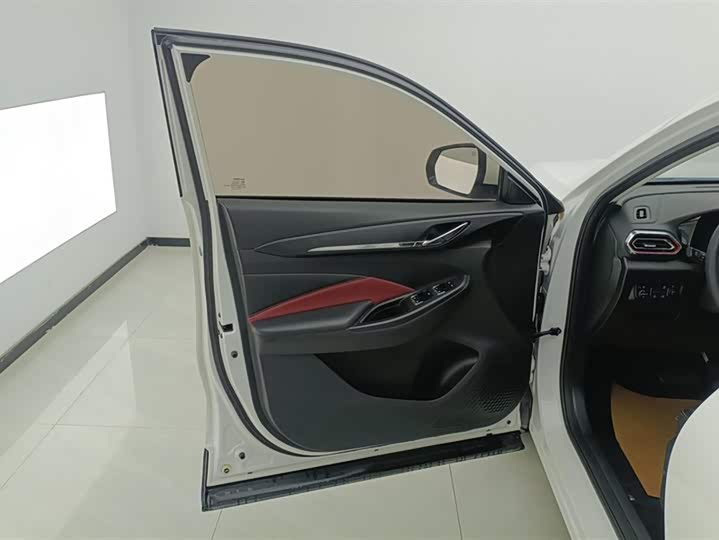 Фото 7 - Changan Oshan X5