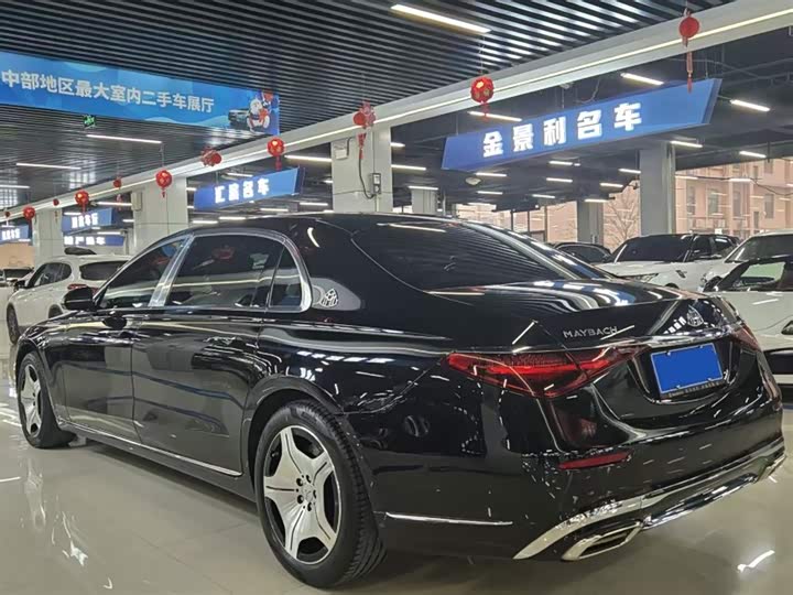 Фото 4 - Mercedes-Benz Maybach S-Class