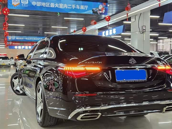 Фото 6 - Mercedes-Benz Maybach S-Class