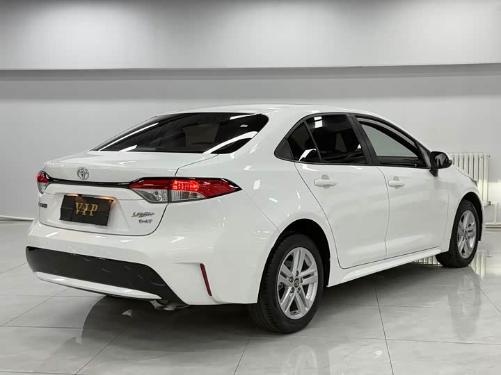 Фото 5 - Toyota Levin