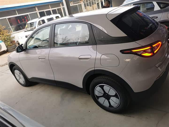 Фото 5 - Geely Galaxy Geome