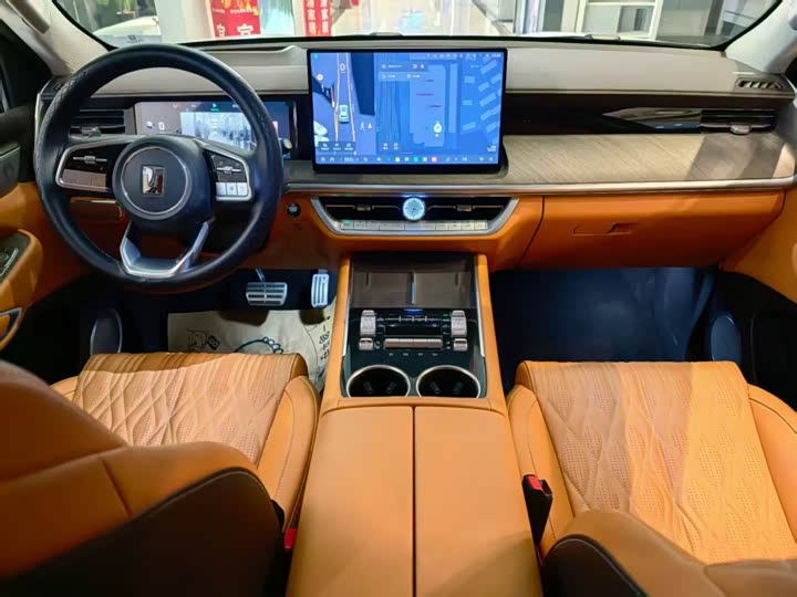 Фото 6 - Tank 500 Hybrid